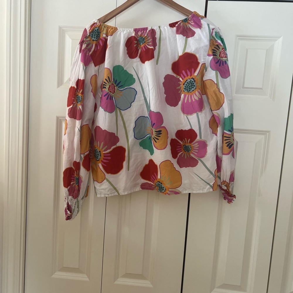 Velvet by Graham & Spencer Floral Peasant Blouse M silk/cotton blend - Picture 3 of 11